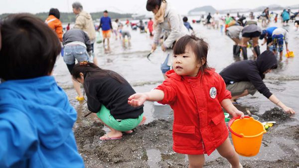 潮干狩り 海の公園 横浜