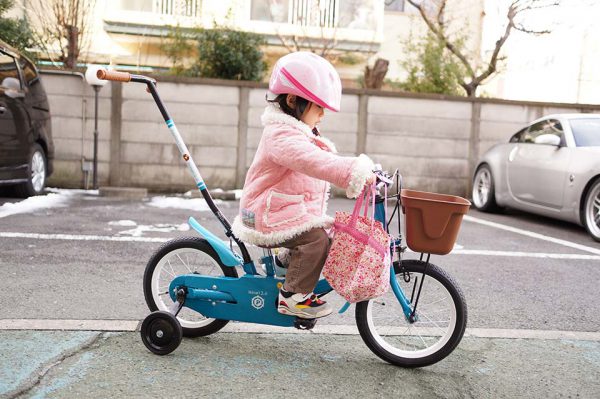 子供用自転車（舵取り）