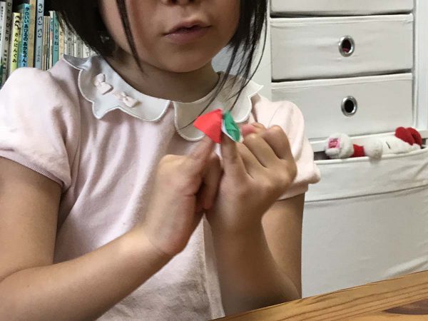 小さな紙でかぶと