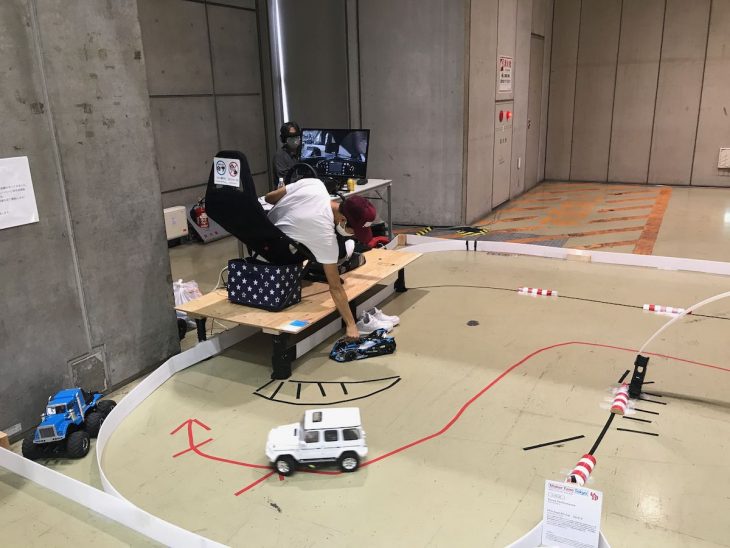 リアルラジコンカー